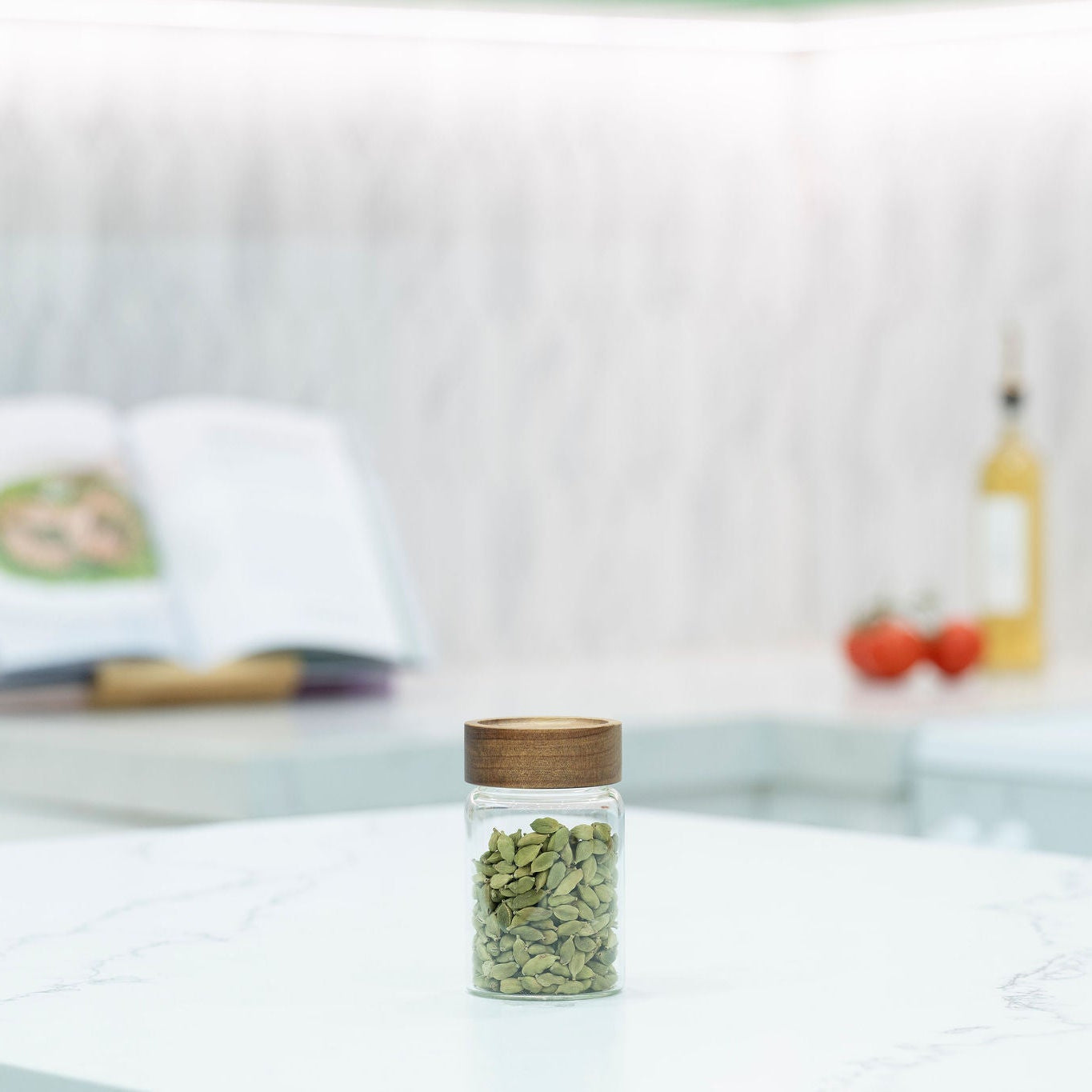 250ml Acacia Lid Glass Jar – Spice Pantry Storage