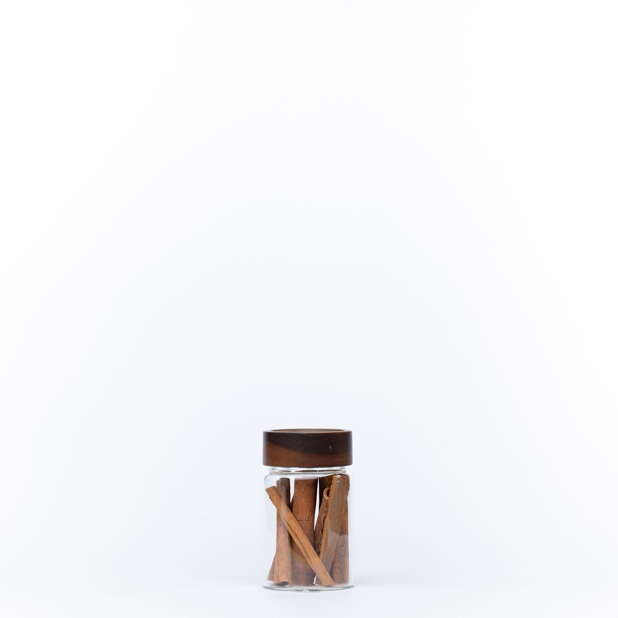 Acacia Screw On Spice Jar – 2 Sizes